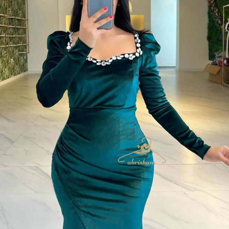 خرید لباس مجلسی مخمل زرشکی زنانه شیک ۱۸۶