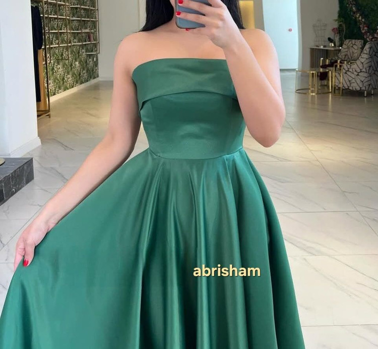 مجلسی ساتن امریکایی جذاب